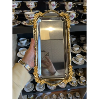 Ayaklı sunum tepsisi