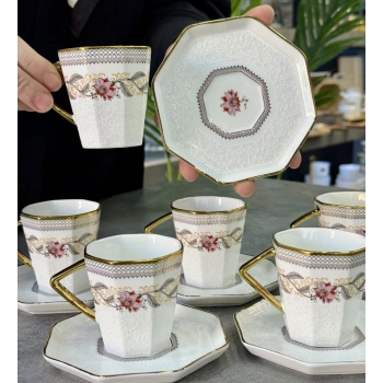 6 kişilik porselen fincan takımı