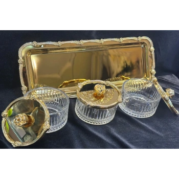 Tepsili üçlü döküm sunumluk