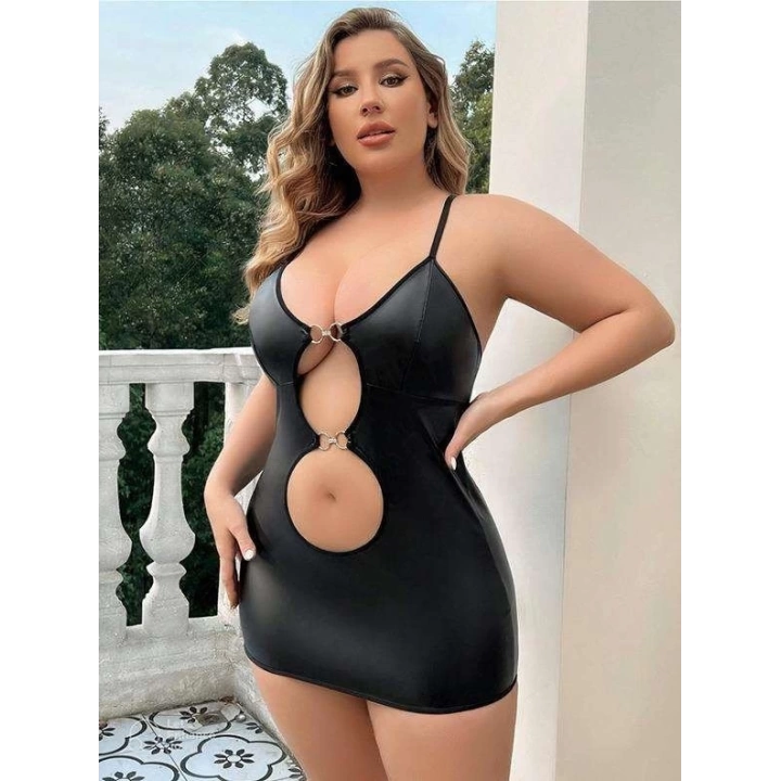Siyah Büyük Beden Halka Detay Dekolteli Suni Deri Fantezi Elbise