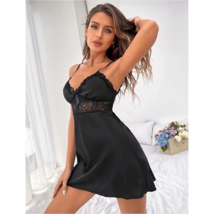 Siyah Kurdele Detaylı Saten Mini Gecelik