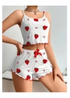 Beyaz Çilek Desenli Kadın Şortlu Pijama Takımı