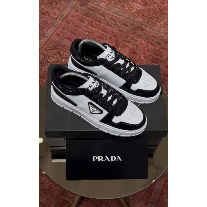 PRADA MİLANO BOOTE