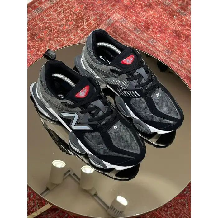 NEW BALANCE 9060 FÜME