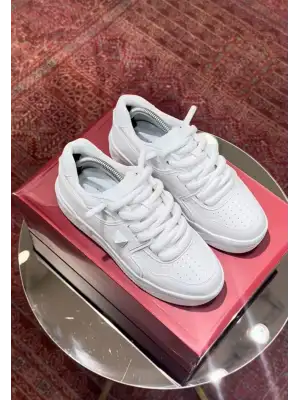 VALENTİNO GARAVANİ BEYAZ