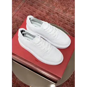 ZARA MODEL BASSİC SNEAKERS BEYAZ
