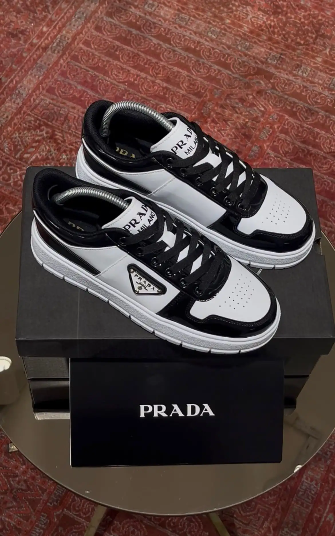 PRADA MİLANO BOOTE