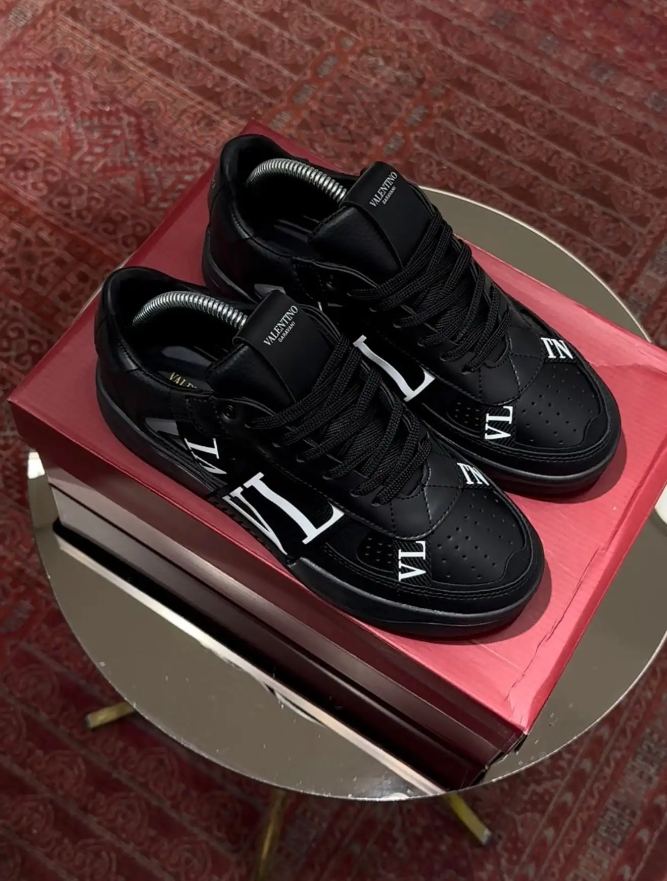 VALENİNO GARAVANİ BANT BLACK