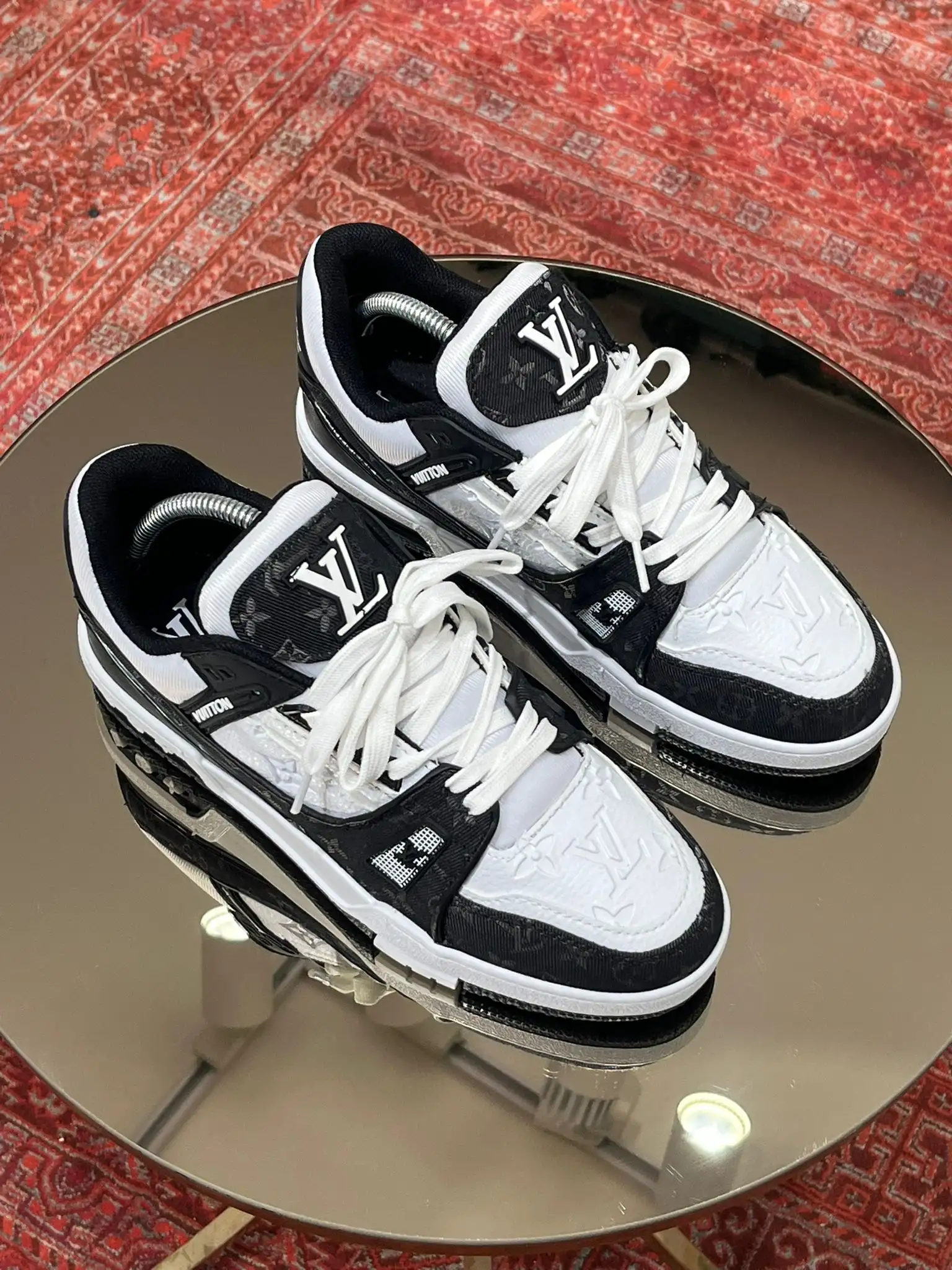 LOUİS WİTTON - TRANİER SİYAH BEYAZ