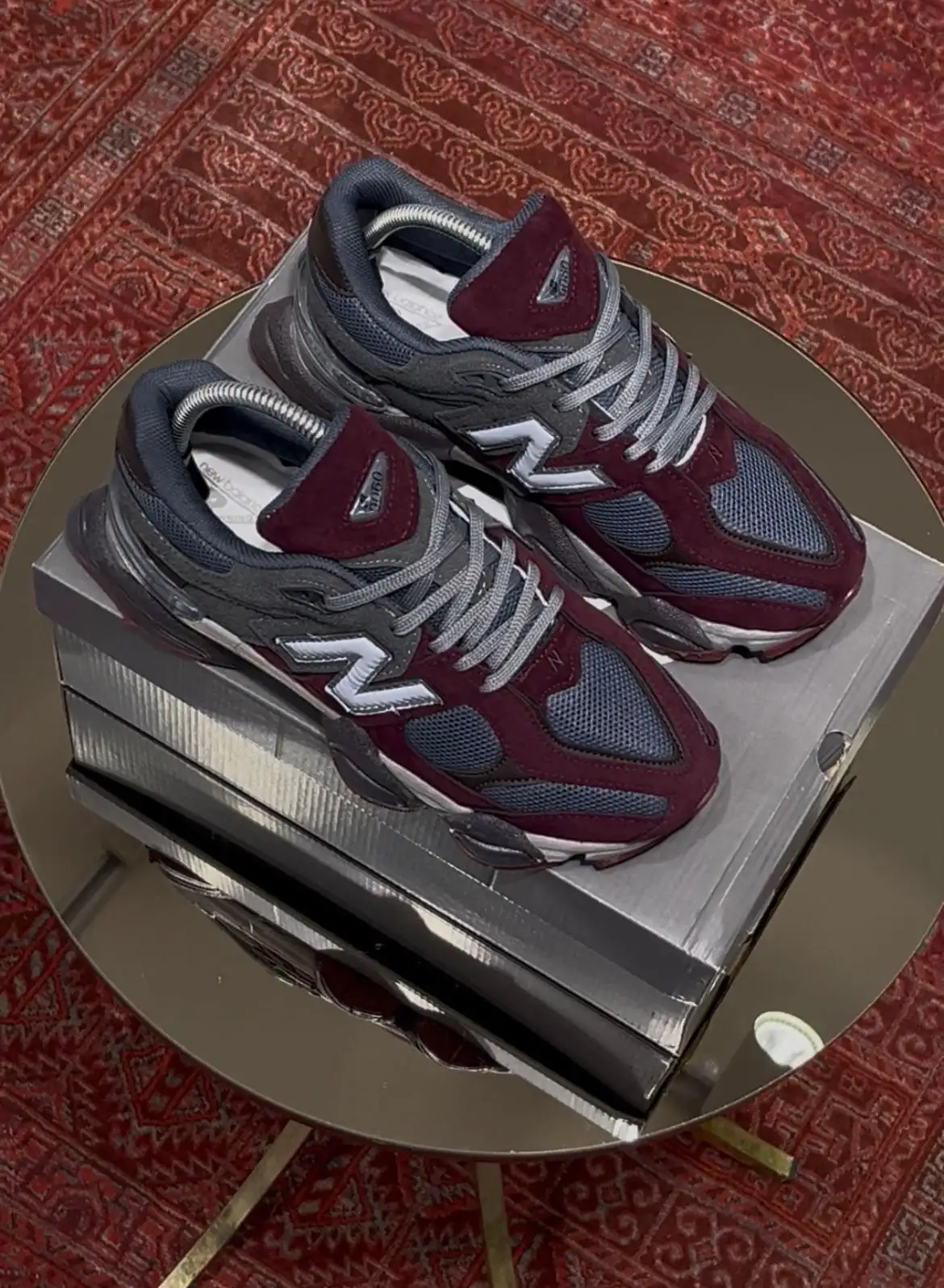 NEW BALANCE 9060-BORDO