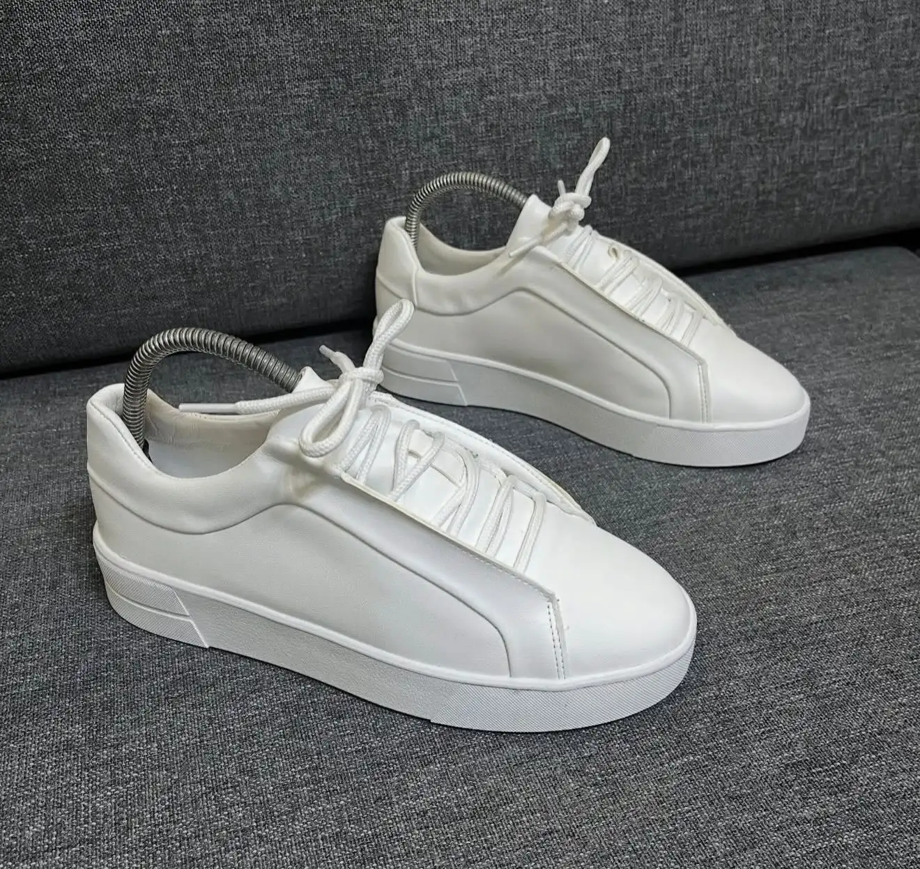 ZARA MIODEL BASSİC UDV-10 BEYAZ