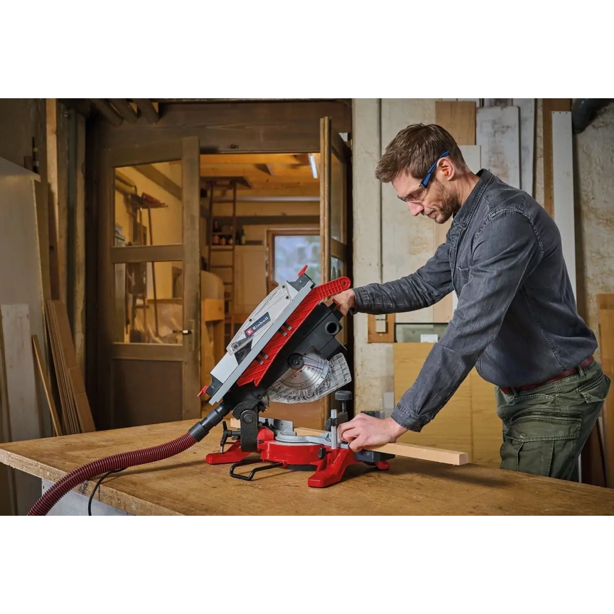 Einhell TE MS 216 T Tablalı Gönye Kesme