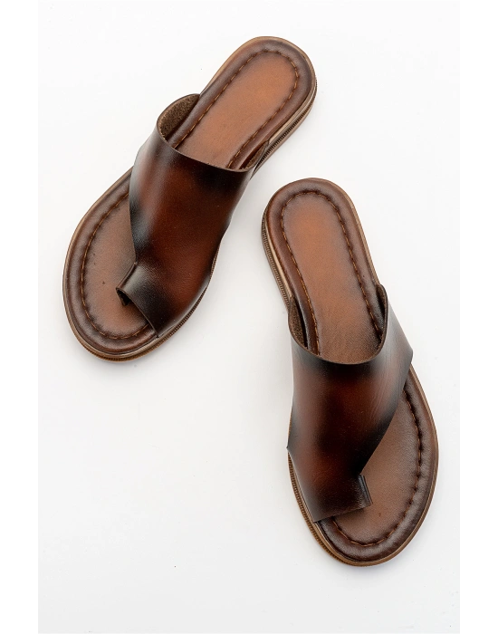 Angela Parmak Arası Deri Terlik