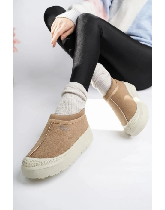 İçi Tüylü Kadın Kışlık Ayakkabı Bot