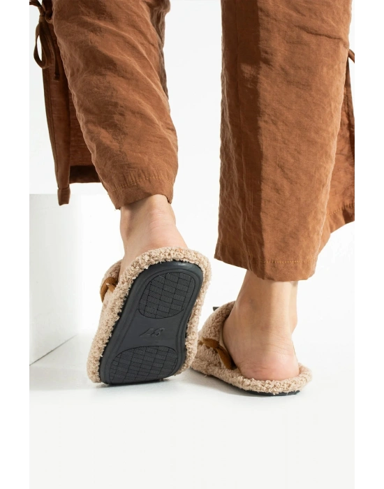 Nelly Düğmeli Detaylı Havlu Kadın Ev Terliği