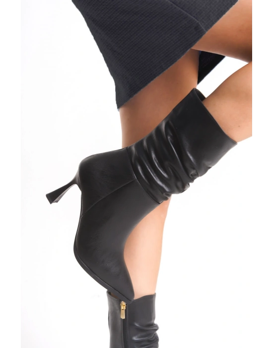 Marta Sivri Burun Körüklü Yandan Fermuarlı Kadeh Topuklu