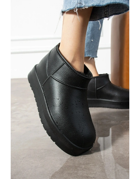 Mira Su Geçirmez İçi Suni Kürklü Soğuk Hava Dayanıklı Kalın Taban Kadın Bot