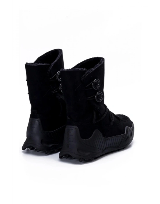 Kinga Kalın Taban Düğme Detaylı İçi Kürklü Bağcıklı Kadın Bot