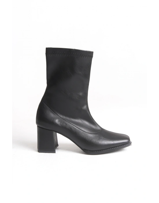 Erika Küt Burunlu Kalın Topuklu Streç Bot