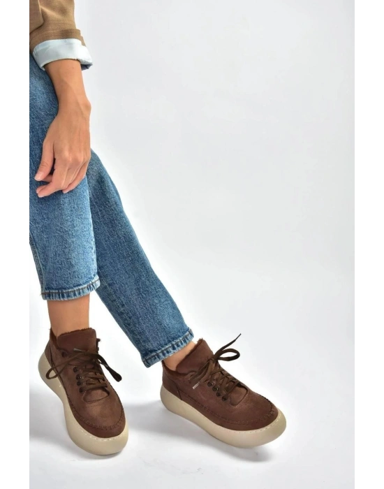 Nadia Bağcıklı Kalın Tabanlı Kürklü Oval Burunlu Rahat Hafif Kadın Bot