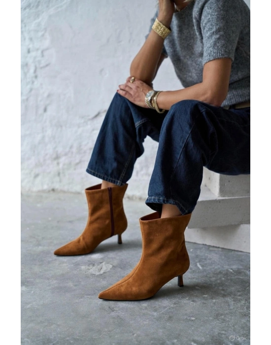 Trisha Sivri Burun Topuklu Sade Şık Kadın Kısa Süet Bot