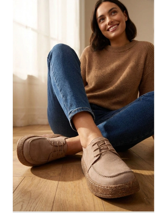 Dora Hakiki Deri Nubuk Comfort Taban Bağcıklı Günlük Kadın Ayakkabı Elde Yapım