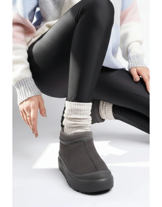 İçi Tüylü Kadın Kışlık Ayakkabı Bot