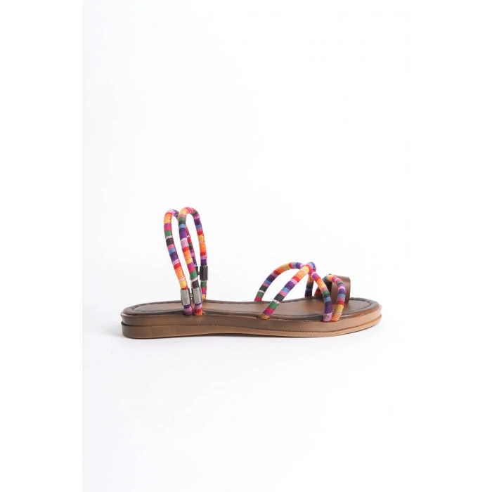 Karla Çok Renkli Zarif Bodrum Sandalet