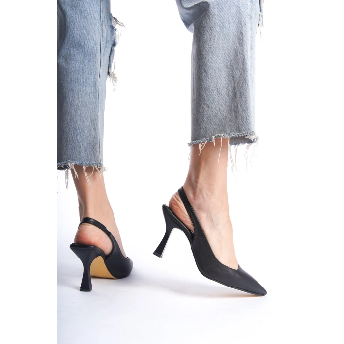 Kadın Arkası Açık Lastikli Rahat Taban Kadeh Topuk Stiletto Ayakkabı Topuk 7cm