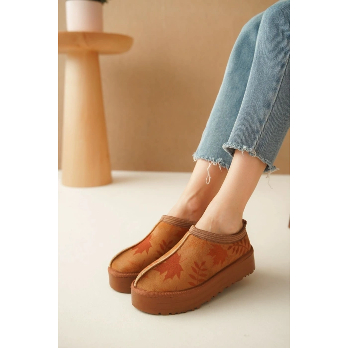 Ev Terliği Botu İçi Tüylü Su Geçirmez Rahat Kalın Taban Yaprak Desenli