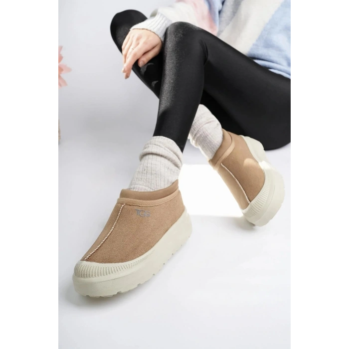 İçi Tüylü Kadın Kışlık Ayakkabı Bot