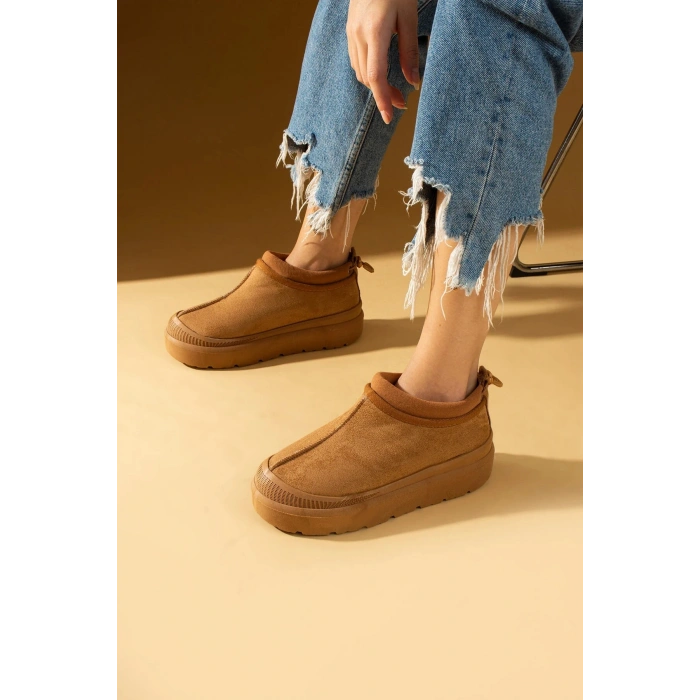 İçi Tüylü Kadın Kışlık Ayakkabı Bot