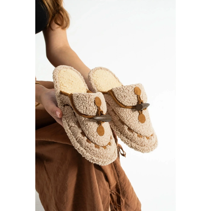 Nelly Düğmeli Detaylı Havlu Kadın Ev Terliği