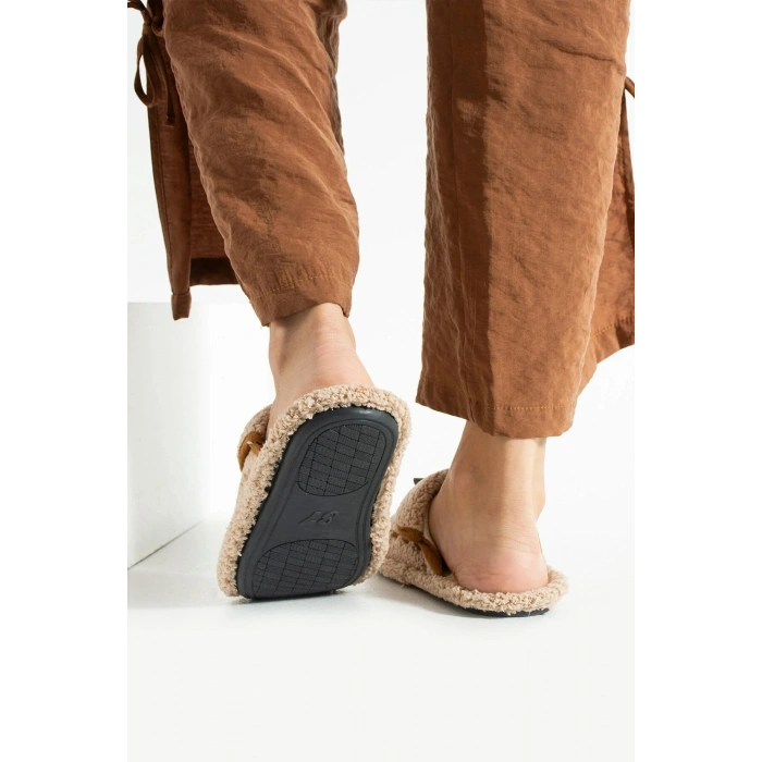 Nelly Düğmeli Detaylı Havlu Kadın Ev Terliği