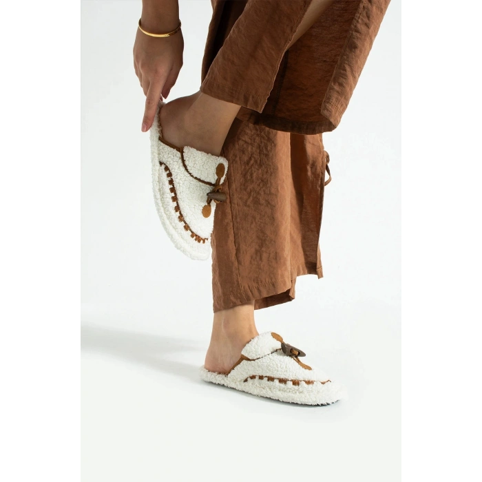 Nelly Düğmeli Detaylı Havlu Kadın Ev Terliği