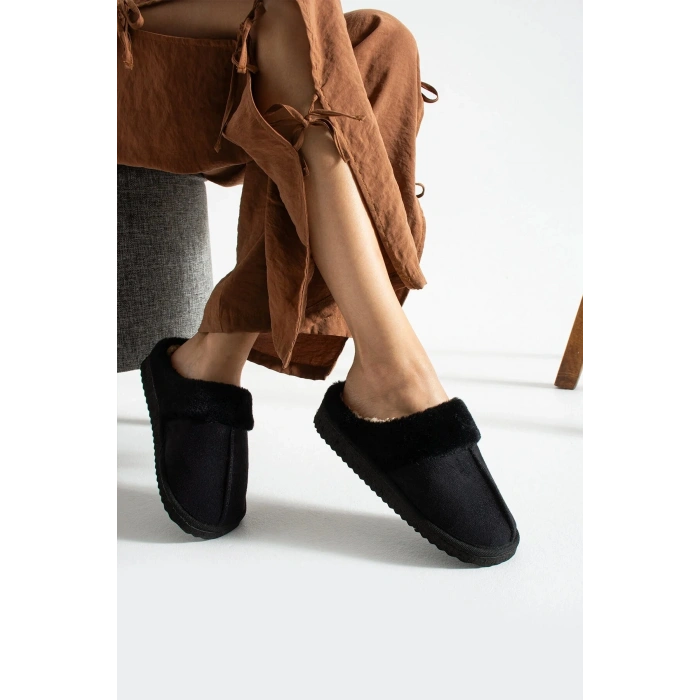 İçi Tüylü Rahat Sessiz Ev Terliği