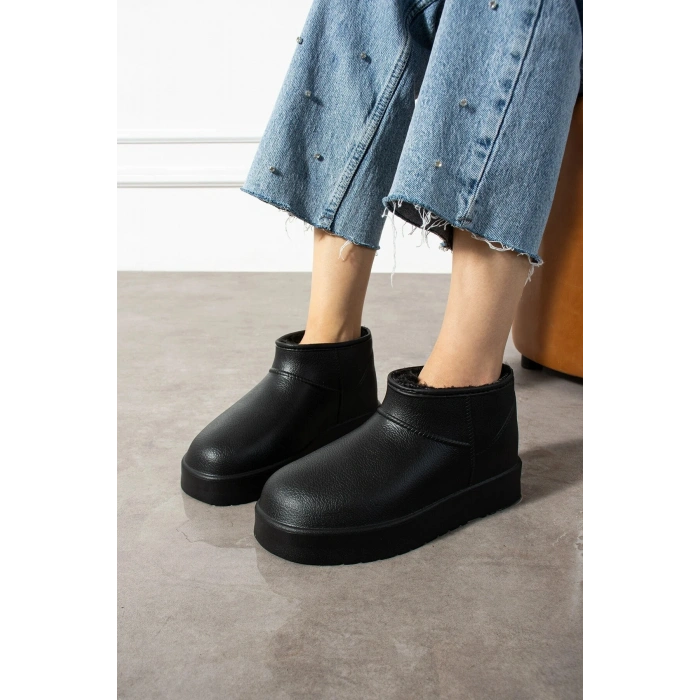 Mira Su Geçirmez İçi Suni Kürklü Soğuk Hava Dayanıklı Kalın Taban Kadın Bot