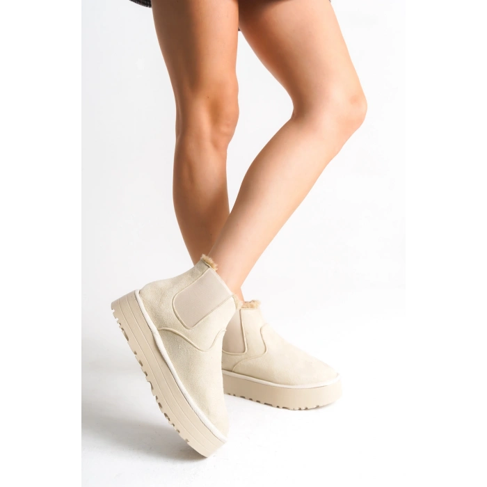 Reneta İçi Kürklü Kalın Taban Yandan Lastikli Rahat Kadın Bot