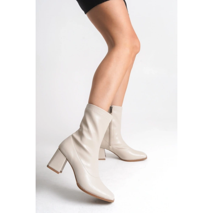 Erika Küt Burunlu Kalın Topuklu Streç Bot