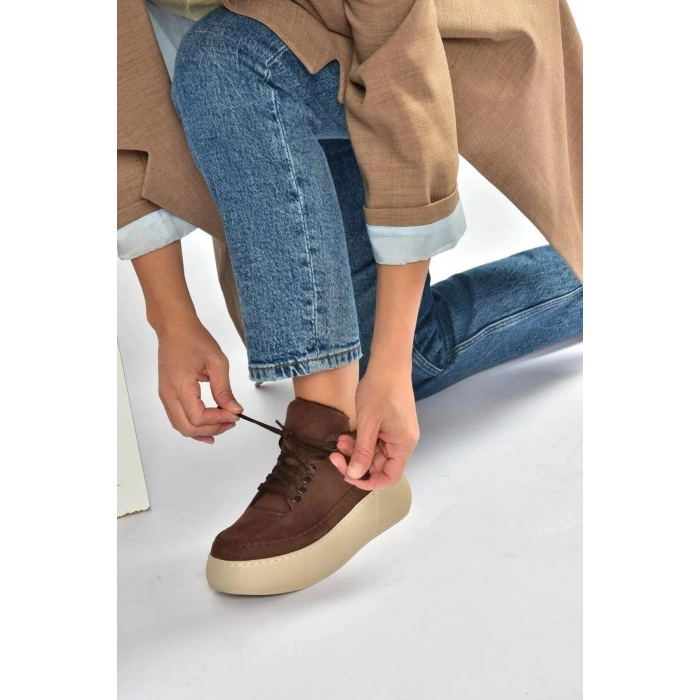 Nadia Bağcıklı Kalın Tabanlı Kürklü Oval Burunlu Rahat Hafif Kadın Bot