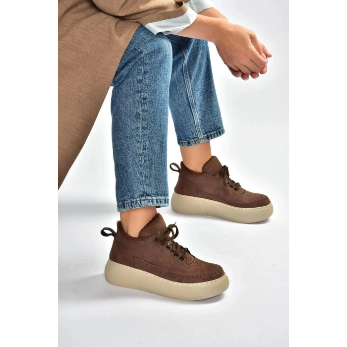 Nadia Bağcıklı Kalın Tabanlı Kürklü Oval Burunlu Rahat Hafif Kadın Bot