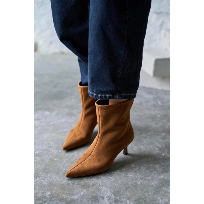 Trisha Sivri Burun Topuklu Sade Şık Kadın Kısa Süet Bot