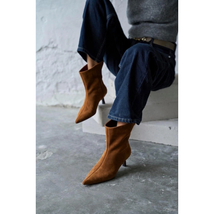 Trisha Sivri Burun Topuklu Sade Şık Kadın Kısa Süet Bot