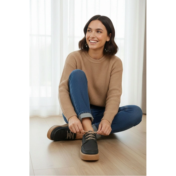 Dora Hakiki Deri Nubuk Comfort Taban Bağcıklı Günlük Kadın Ayakkabı Elde Yapım