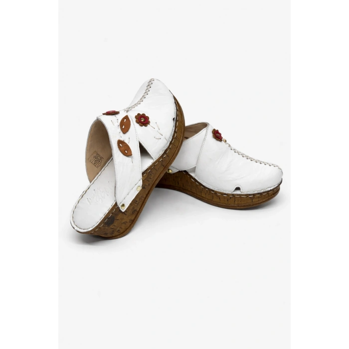 Kadın Hakiki Deri Çiçek Detaylı Bohem Tarz Rahat Mantar Taban Wedge Terlik