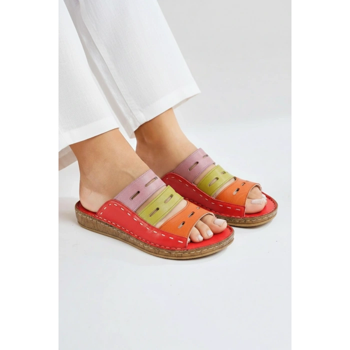 Lucia Kadın Hakiki Deri Kahve Lacivert Taba Siyah Kırmızı Renkli Şık Tasarım Konforlu Terlik