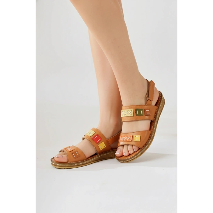 Crina Kadın Hakiki Deri Renkli Şık Tasarım Konforlu Ayarlanabilir Bantlı Sandalet