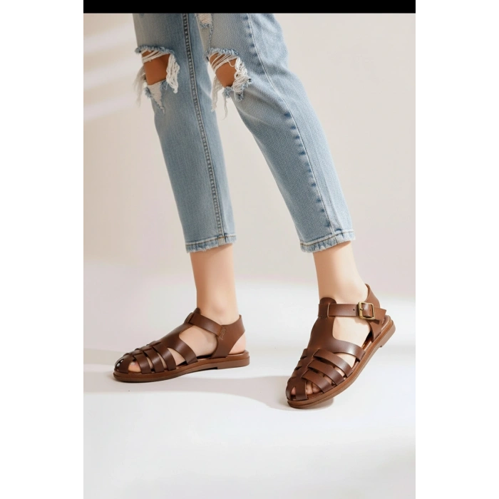 Mera Kadın Dört Bantlı Ayarlanabilir Bodrum Tipi Rahat Sandalet