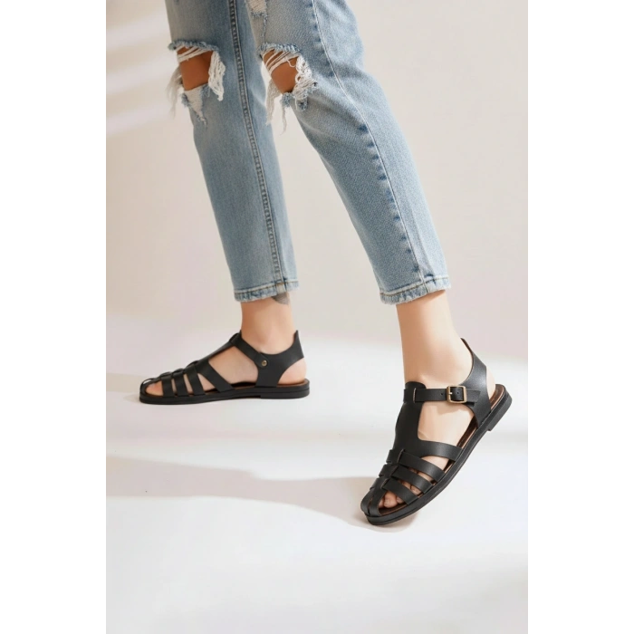 Mera Kadın Dört Bantlı Ayarlanabilir Bodrum Tipi Rahat Sandalet