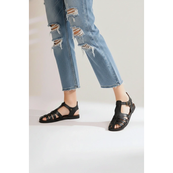 Mera Kadın Dört Bantlı Ayarlanabilir Bodrum Tipi Rahat Sandalet